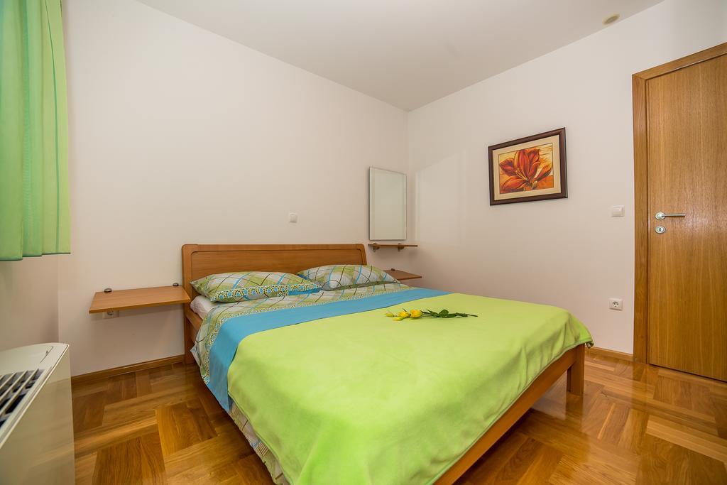 Apartments Kristina Makarska Ngoại thất bức ảnh