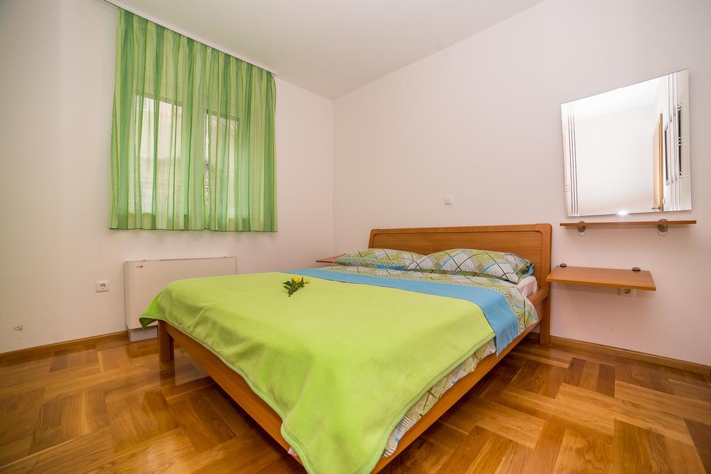 Apartments Kristina Makarska Phòng bức ảnh