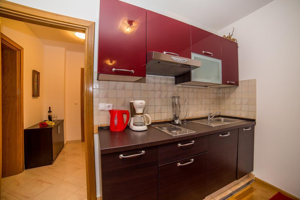Apartments Kristina Makarska Ngoại thất bức ảnh